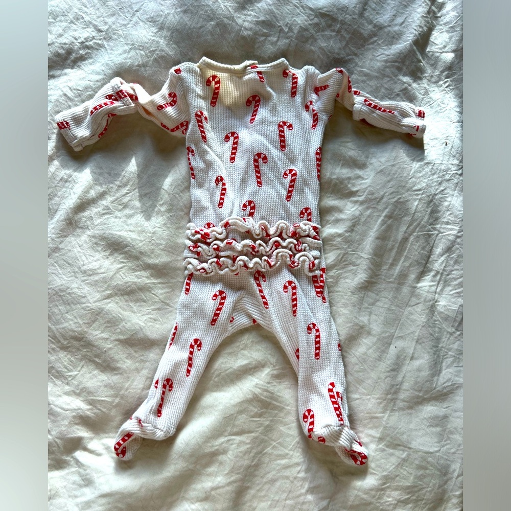 Spearmint Love Candycane Ruffle pajamas 0-3M